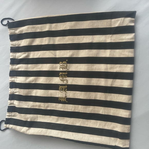 L.A.M.B. Vintage Handbag Excellent Condition - Picture 3 of 9